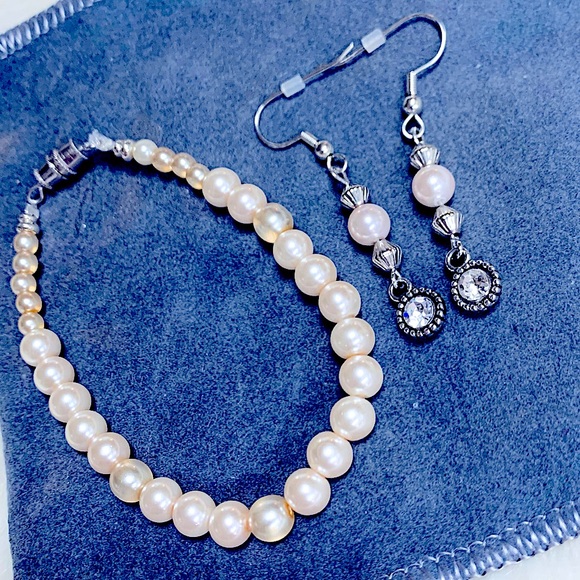 🆕2pc Ivory Freshwater Pearls Bracelet +Earrings »Hand Crafted w/LÖVE - Picture 1 of 16
